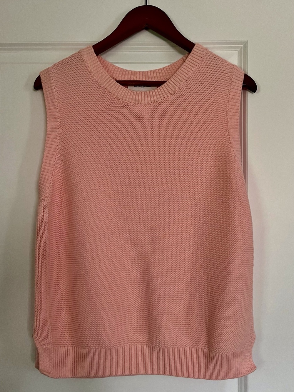 Banana Republic Knit Sleeveless Crewneck Top - Pale Pink